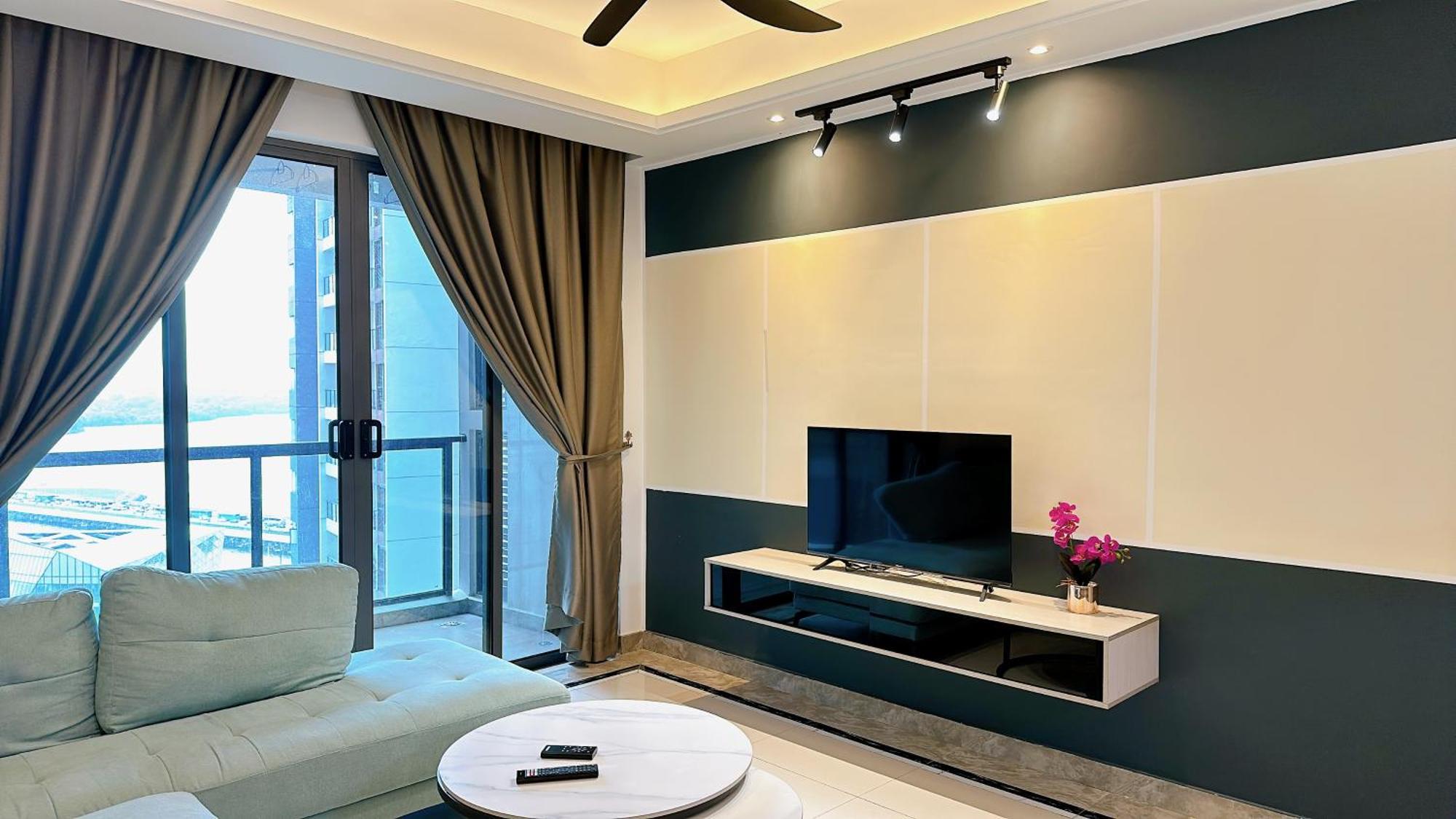 R&f Princess Cove By Cactus Johor Bahru