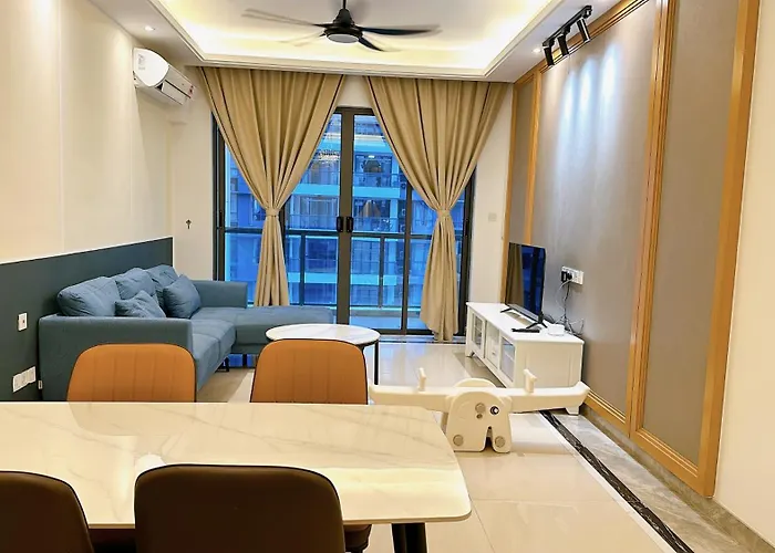 R&F Princess Cove By Cactus Homestay